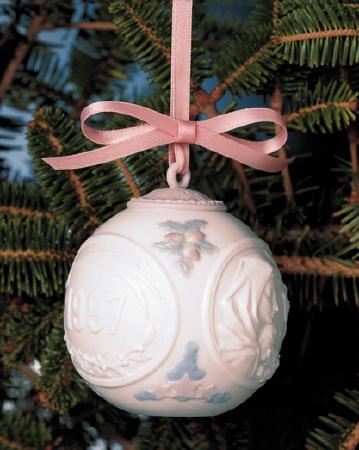 1997 Christmas Ball (l.e. Lladro Figurine