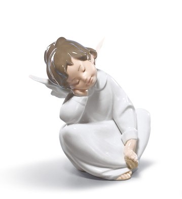 Angel Dreaming Lladro Figurine