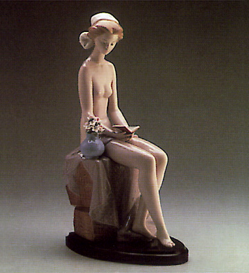 Artist Model (b) Lladro Figurine