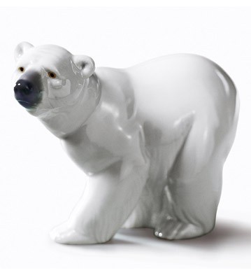 Attentive Polar Bear Lladro Figurine
