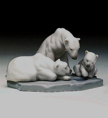 Bearly Love Lladro Figurine