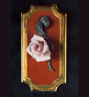 Big Rose On Socle Lladro Figurine