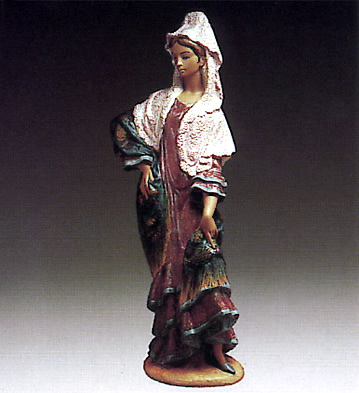 Carmen Lladro Figurine