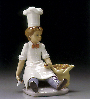 Chef's Apprentice Lladro Figurine