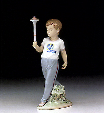 Courage Lladro Figurine