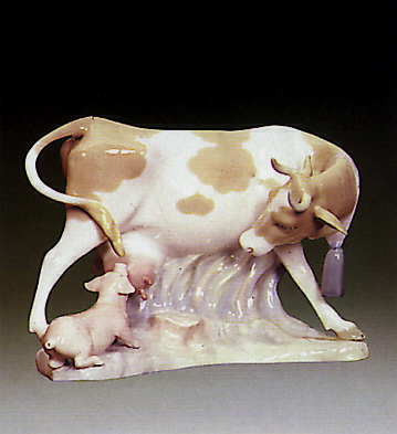 Cow With Pig Lladro Figurine