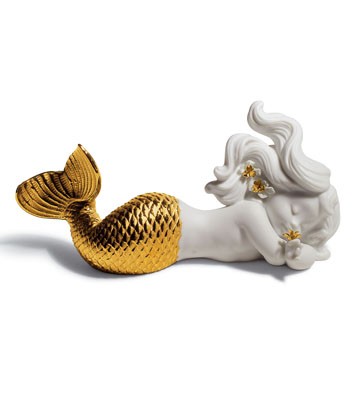 Day Dreaming At Sea (golden Re-deco) Lladro Figurine