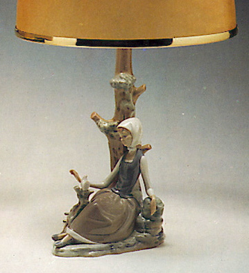 Girl With Dove Lamp Lladro Figurine