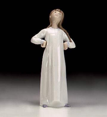 Girl With Hands Akimbo Lladro Figurine