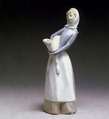 Girl W/lamb Lladro Figurine