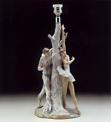 Harlequin Colombine(lamp) Lladro Figurine