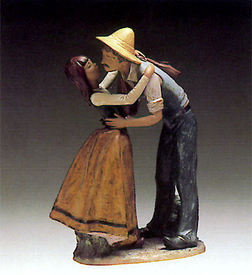 Kissing The Father Lladro Figurine