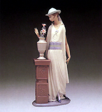 Lady Grand Casino Lladro Figurine