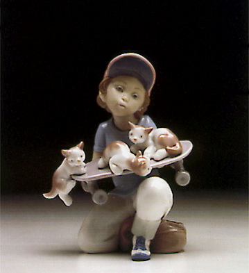 Little Riders-yearly Ltd. Lladro Figurine