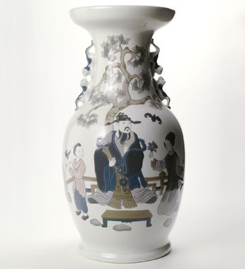 Mandarin Vase Lladro Figurine