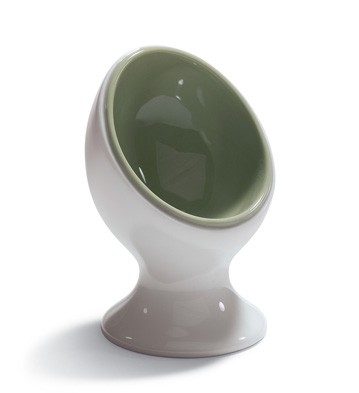 Naturo. -egg Cup (green) Lladro Figurine