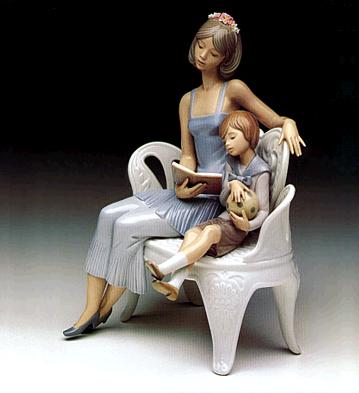 Lladro Motherhood and Families Figurines