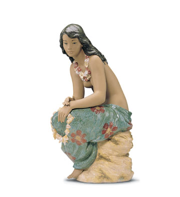 Pacific Beauty Lladro Figurine