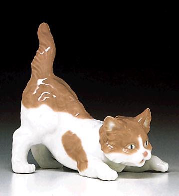 Playful  Cat Lladro Figurine