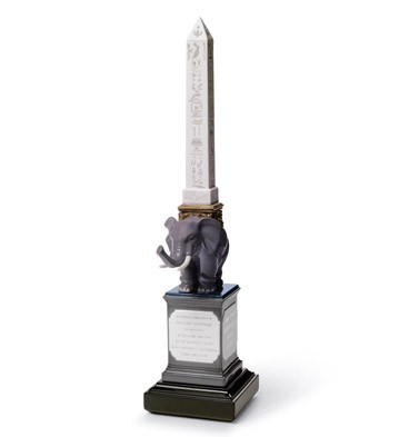 Pulcino Obelisk (enamels Right) Lladro Figurine