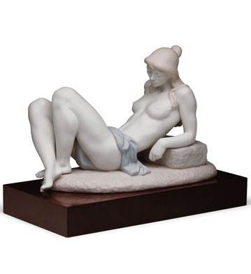 Resting Nude (l.e.) (b) Lladro Figurine