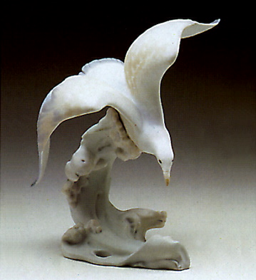 Sea-gull Lladro Figurine