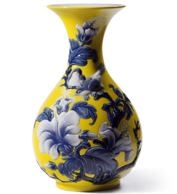 Sparrows Vase (yellow) Lladro Figurine