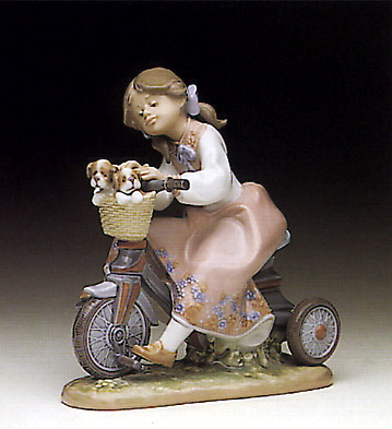 Traveling In Style Lladro Figurine