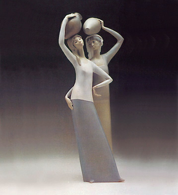Two Women With Flagons Lladro Figurine