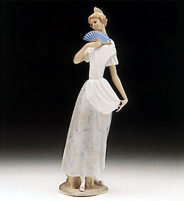 Valencian Girl Lladro Figurine